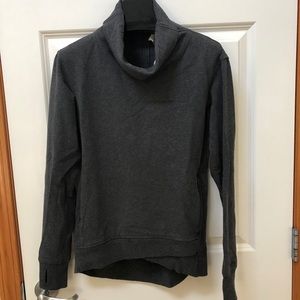 Lululemon sweatshirt 4